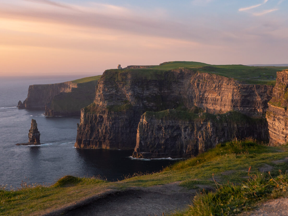 The Cliffs of Moher Ireland (Where to Stay and When to Visit) - Travel ...